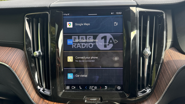 Volvo XC60 2.0 B5P Ultimate Dark 5dr AWD Geartronic Petrol Estate